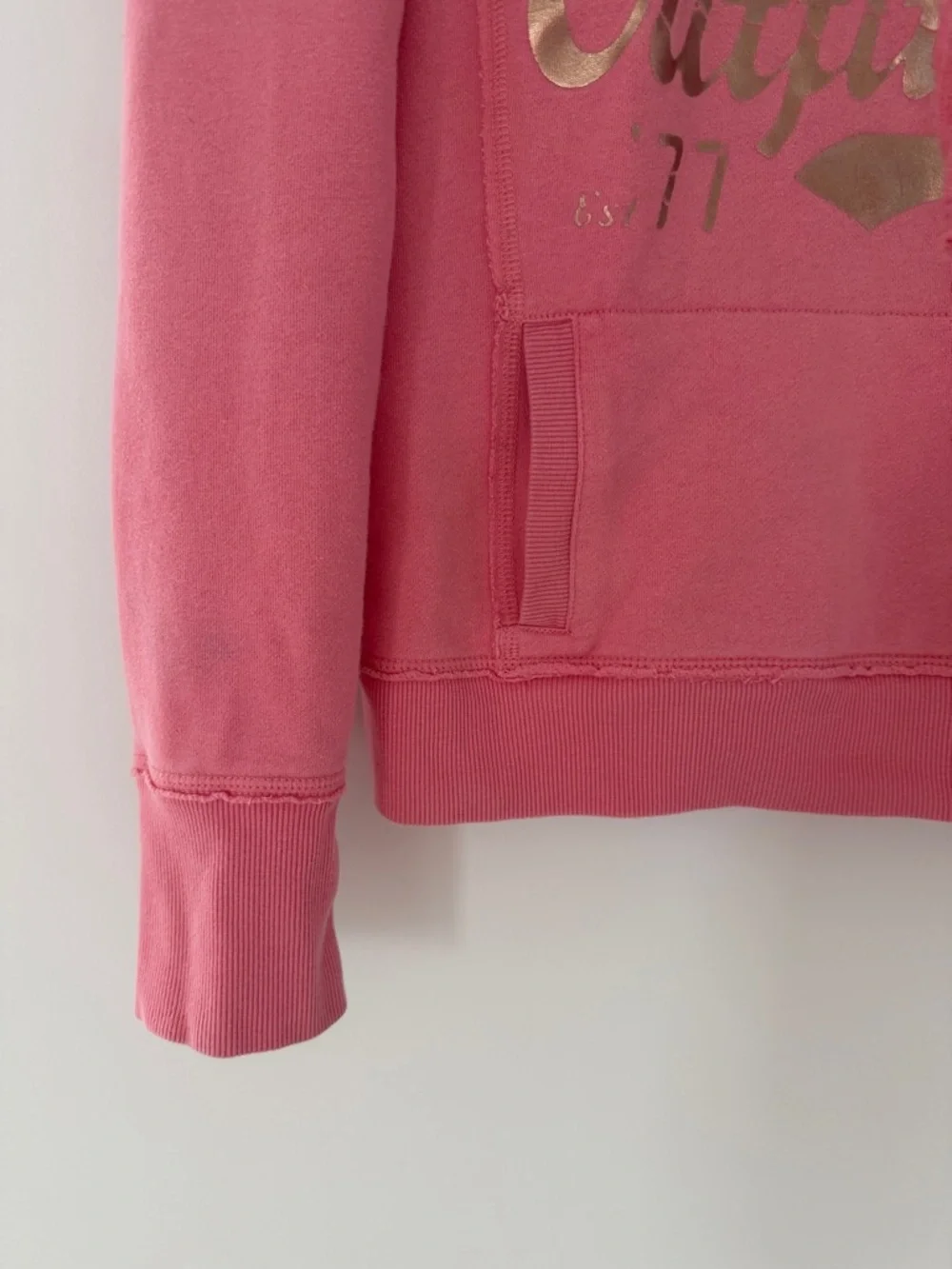 American Eagle Outfitters Pink Funnel Neck Pullover with Gold Logo Size Medium